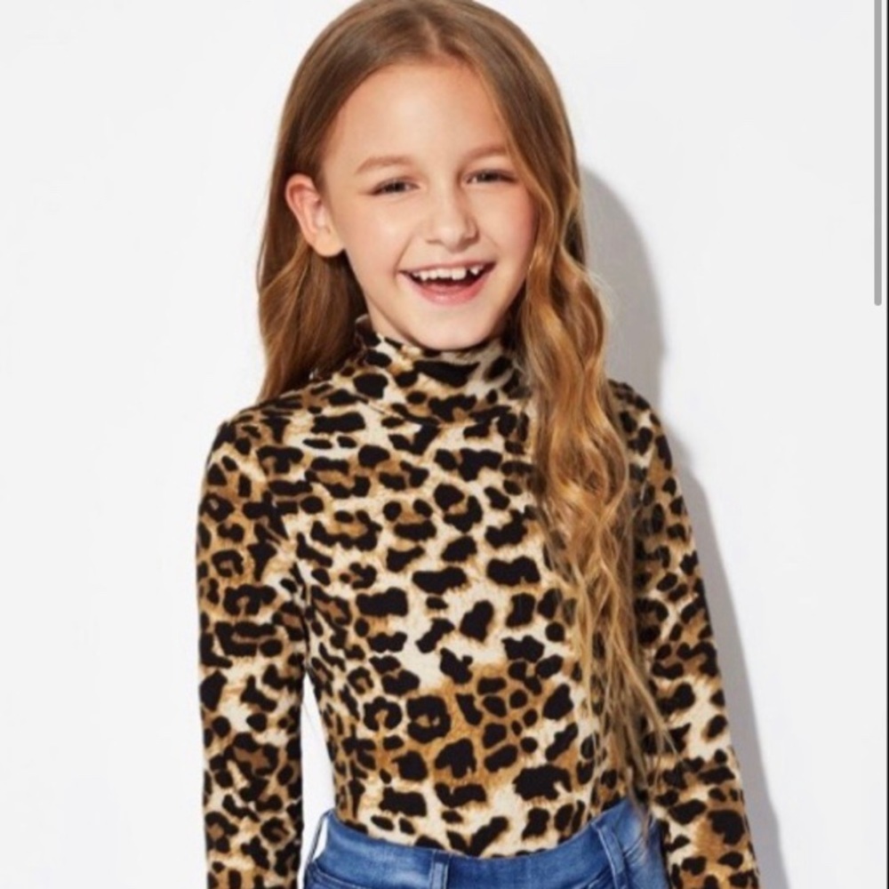 LAST 1-🥳🥳🥳💕HP😎😎😎leopard  print pullover - Picture 1 of 4